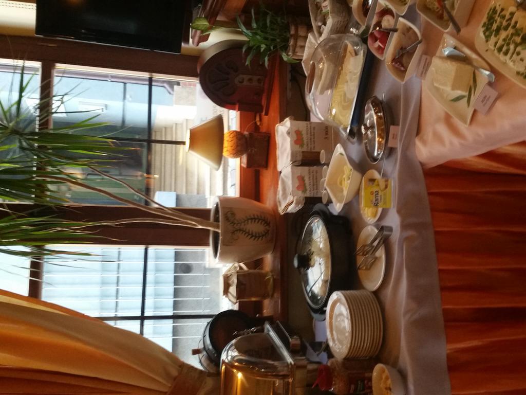 Hotel Restauracja Podzamcze Στσέτσιν Εξωτερικό φωτογραφία