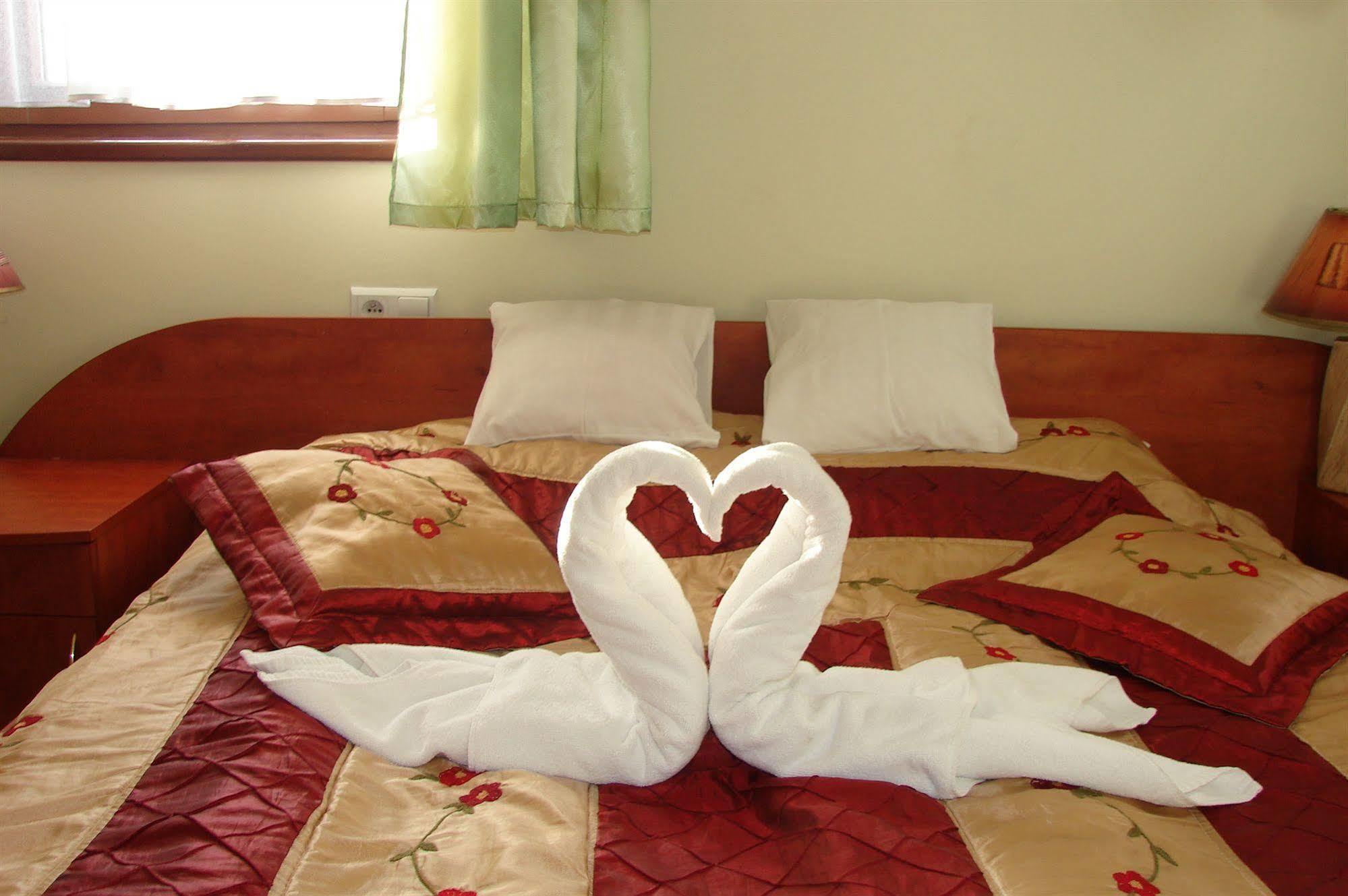 Hotel Restauracja Podzamcze Στσέτσιν Εξωτερικό φωτογραφία