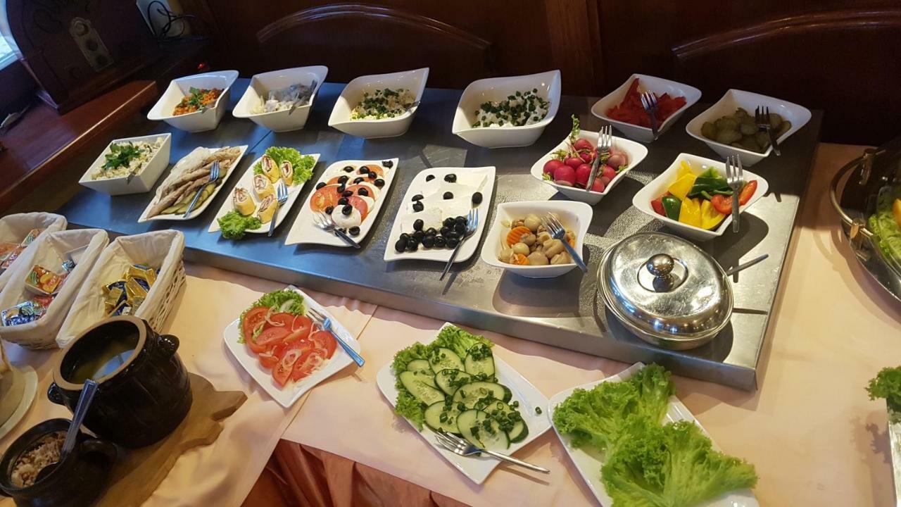 Hotel Restauracja Podzamcze Στσέτσιν Εξωτερικό φωτογραφία
