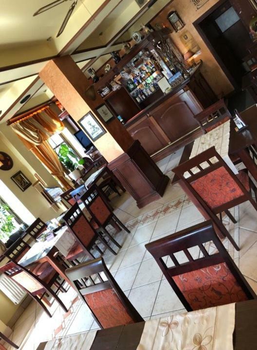 Hotel Restauracja Podzamcze Στσέτσιν Εξωτερικό φωτογραφία
